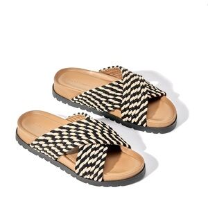 New! Sundance/Pagoda/Salt and Umber Sandals Retail &150